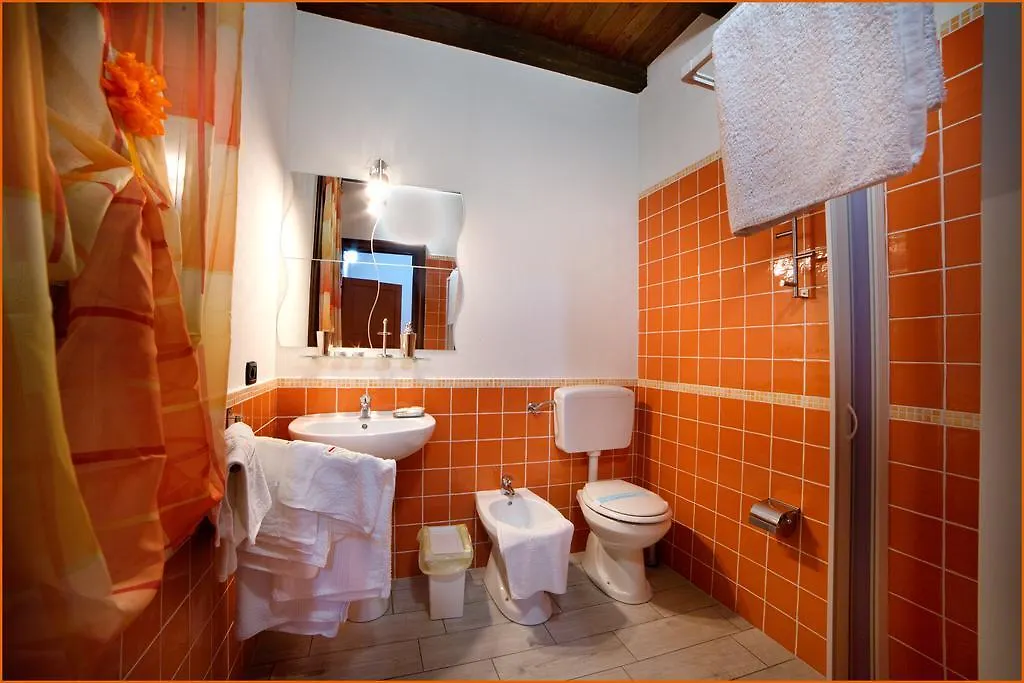 Ai Parchi Dei Parrini Bed & Breakfast Partinico